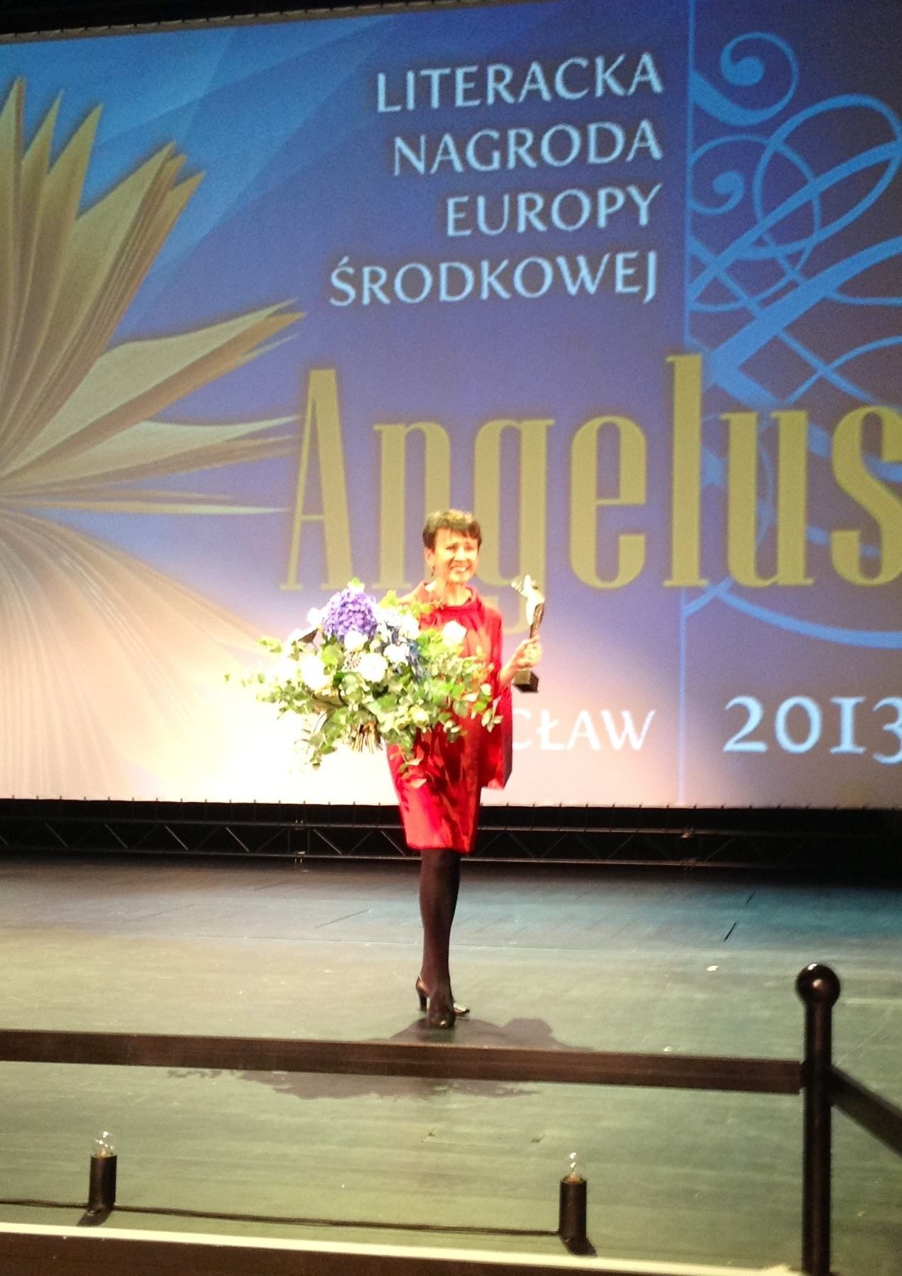 Літературну премію Центральної та Східної Європи 'Ангелус' отримала Оксана Забужко за 'Музей покинутих секретів'
