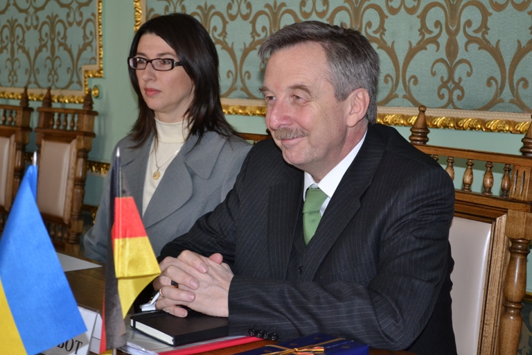 Посол Німеччини в Украіні приватно зустрівся з екс-мером Миколою Федоруком