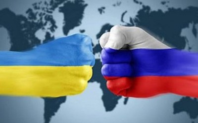 Українці вважають, що з Росією йде війна та все більше хочуть до Євросоюзу