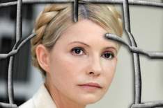Неофіційно тюремники визнають: Тимошенко нічого не їсть.