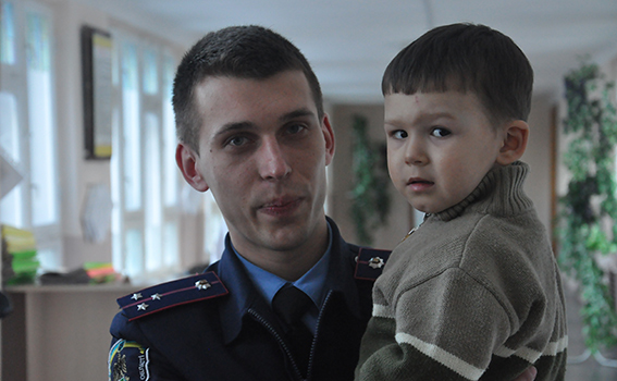 Міліція шукає родичів хлопчика, якого загубили у Чернівцях (ФОТО)