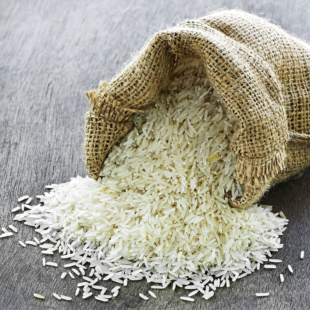 У Чернівецькій ОДА зафіксували зниження ціни на рис, гречку, макаронні вироби, цибулю ріпчасту, картоплю, яйця курячі та цукор