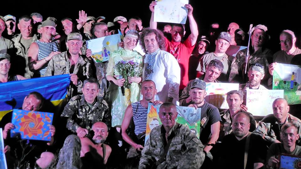 Чернівецькі «батьківщинівці» долучилися до організації концерту дуету «Писанка» в АТО