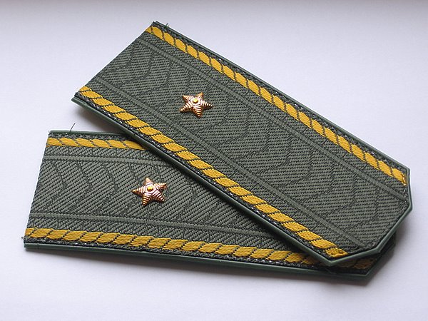 Чернівецький військкомат пропонує сержантам стати лейтенантами