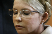 Майже 40% українців продовжують вважати Тимошенко лідером опозиції (опитування)