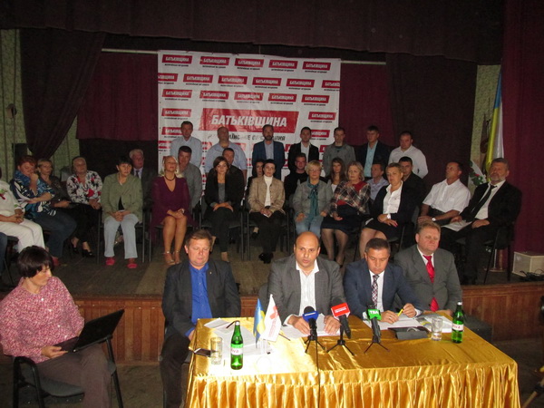 Повні списки кандидатів у депутати місцевих рад на Буковині від ВО 'Батьківщина'