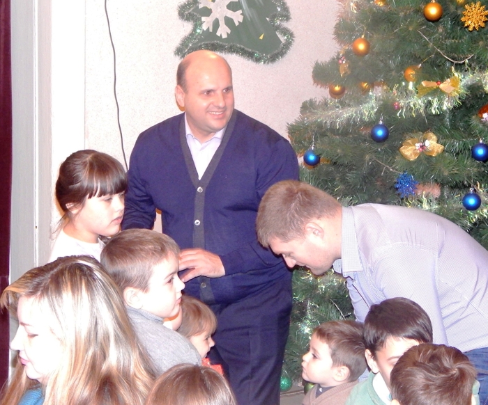 Іван Мунтян привітав чернівецьку малечу з нагоди новорічних свят 
