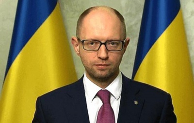 Дії уряду буковинця Яценюка підтримують 12% українців