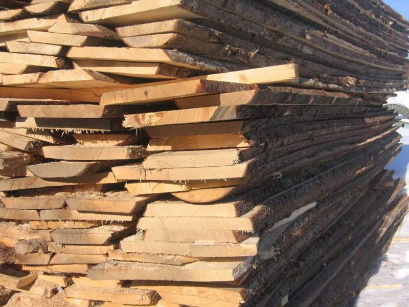 Митники Буковини попередили спробу незаконного вивезення лісопродукції до Туреччини та Румунії