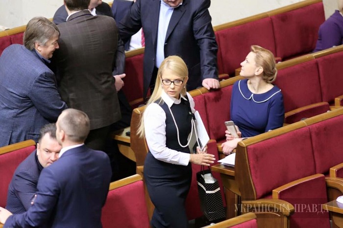 Тимошенко перевершила Оксану Продан новою зачіскою