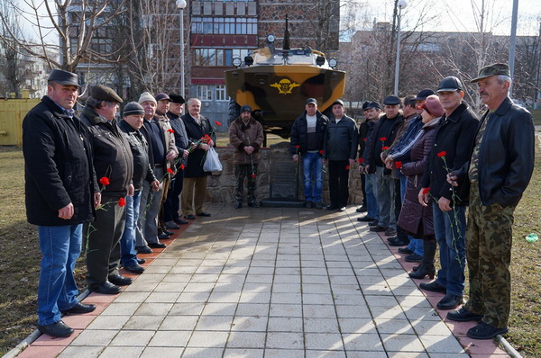 У Новодністровську вшанували учасників бойових дій в Афганістані та на території інших держав