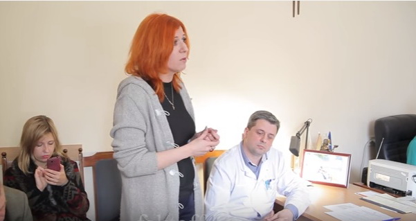 Потворний вишкір 'безкоштовної' медицини: робоча група вивчала скандальну скаргу пацієнтки в Чернівецькому обласному клінічному онкодиспансері (ВІДВЕРТЕ ВІДЕО)