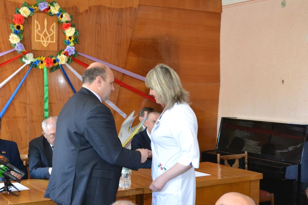 Голова Чернівецької обласної ради привітав пацієнтів госпіталю для інвалідів війни зі святом 