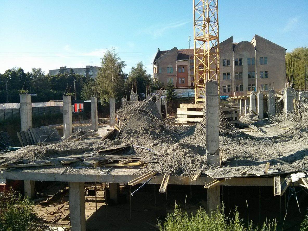 Нардеп обіцяє не дати 'спустити на гальмах' будівельну НП в Чернівцях 