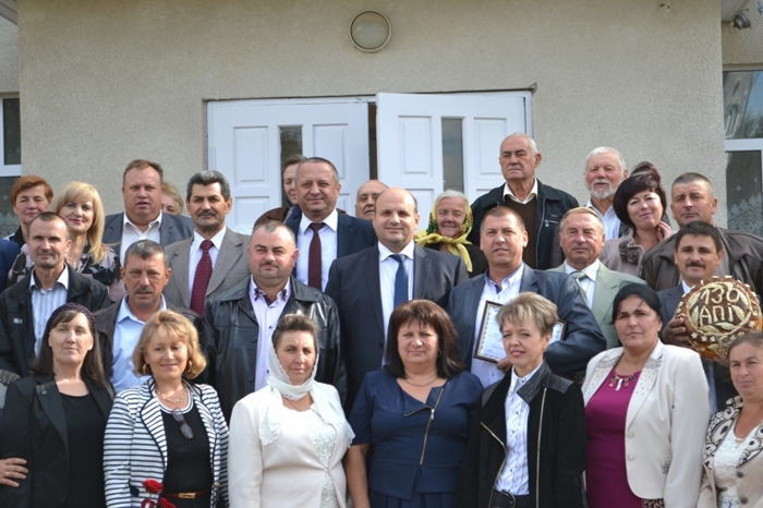 У селі Опришени Глибоцького району відзначили 130-у річницю з дня заснування першої школи