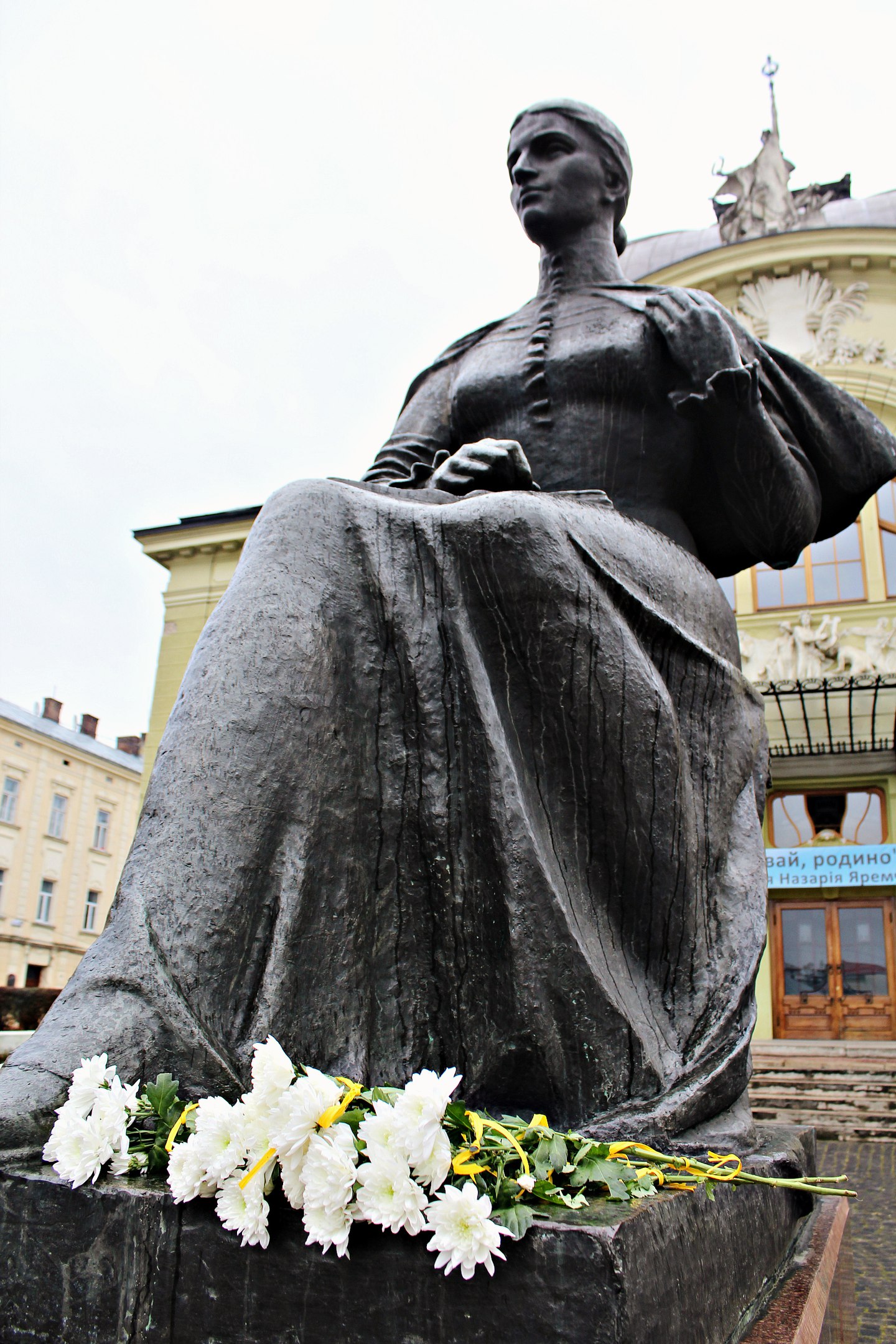 Сьогодні 153 років з дня народження Ольги Кобилянської - пишної троянди в саду української літератури