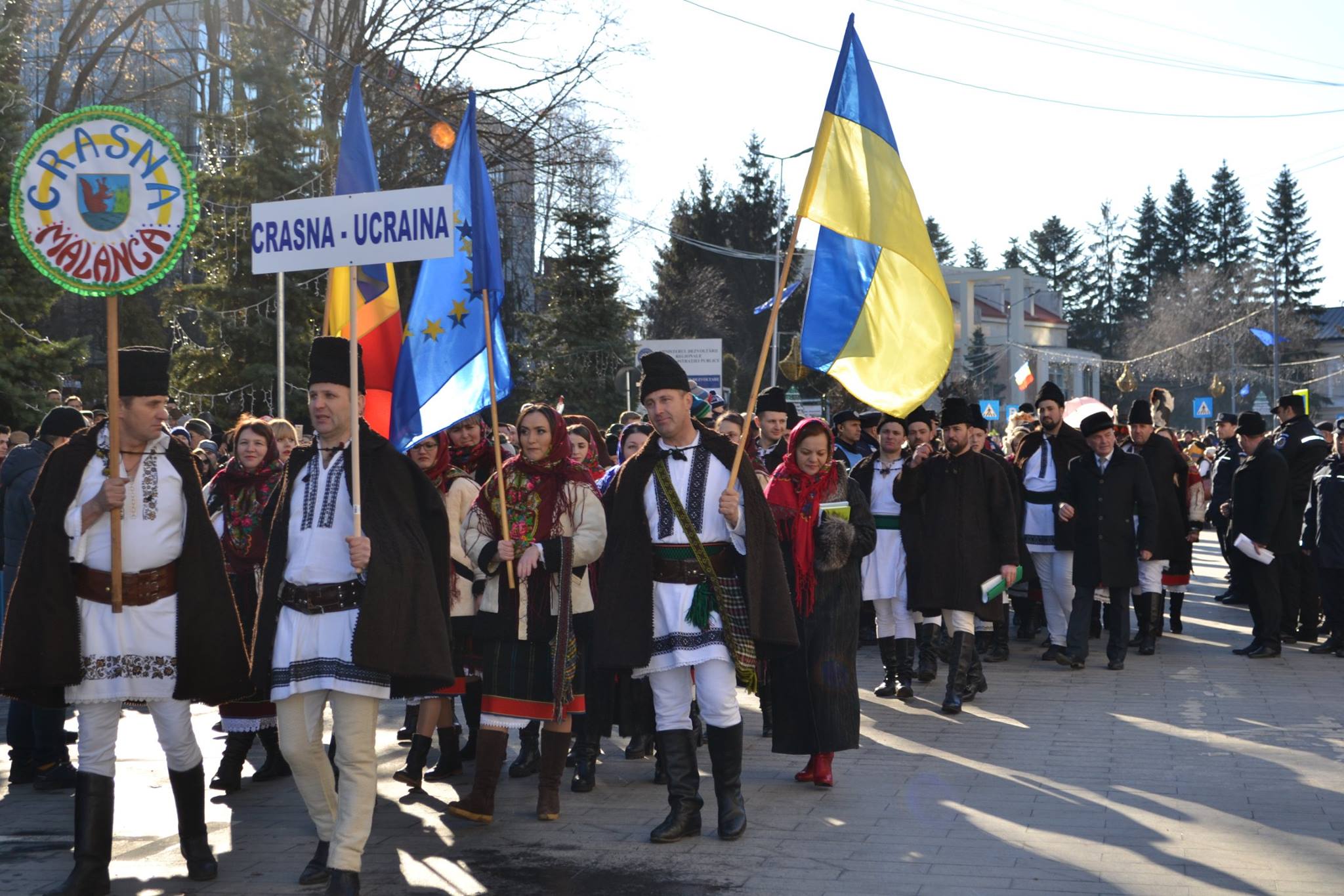 Буковинська маланка почала фестивалити з Румунії