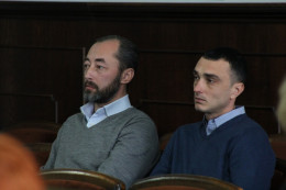 У Чернівцях Сергій Обшанський та Тарас Унгурян подали до суду на підприємця за образу честі та гідності