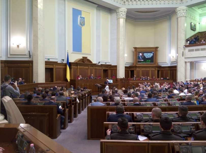 УПЦ (МП) ображена коментарем глави УПЦ КП щодо 'сидячого протесту' митрополита Онуфрія у парламенті