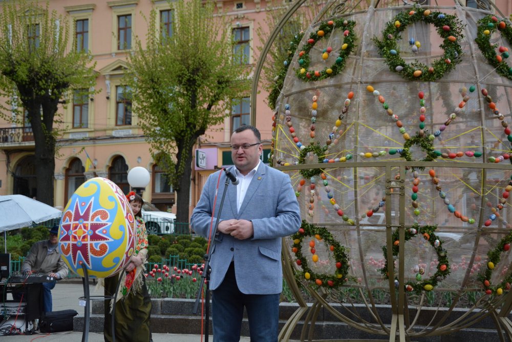 Міський голова Олексій Каспрук привітав чернівчан з Великодніми святами