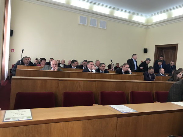 Депутати від 'Опоблоку' побоялися прийти на позачергову сесію Чернівецької обласної ради? (ОНОВЛЕНО о 20.14)
