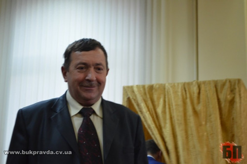 Депутат Чернівецької обласної ради від 'Аграрної партії' отримав почесне звання від Порошенка