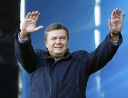 Янукович завершит беспрецедентный предвыборный чёс в Черновицкой области