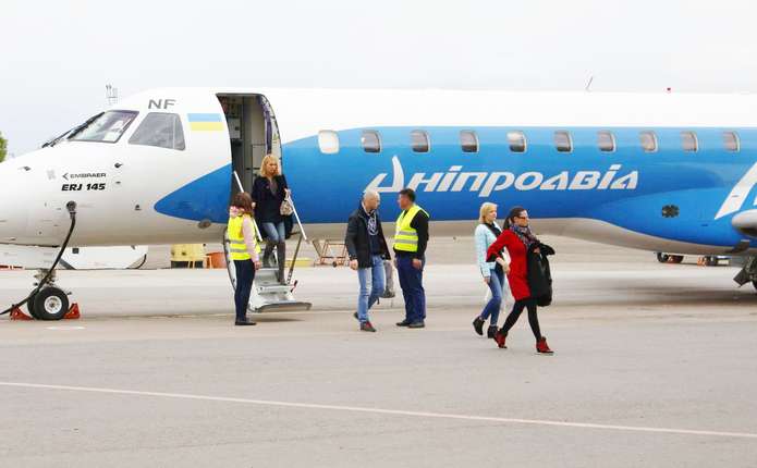 Квитки на літак з Чернівців до Києва по кишені лише заможним людям
