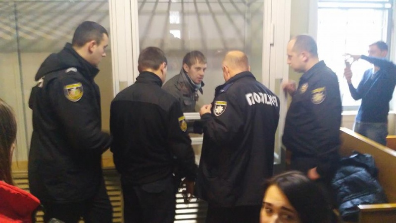 Депутата міськради зі 'Свободи', якого «взяли» на хабарі, посадили під домашній арешт (ФОТО)