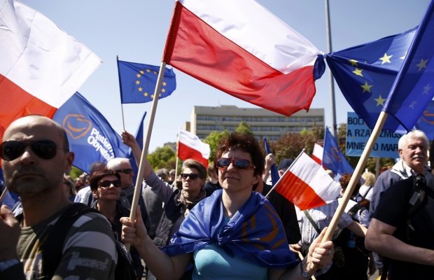 Майже 600 тисяч українців торік отримали дозвіл на проживання в Європейському Союзі, з них 87% на працевлаштування в Польщі