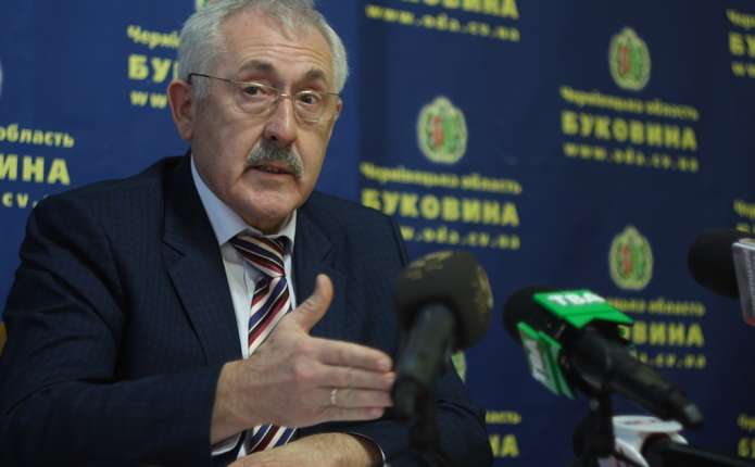 Голова Чернівецької ОДА підтвердив, що його не звільняють (+ВІДЕО)