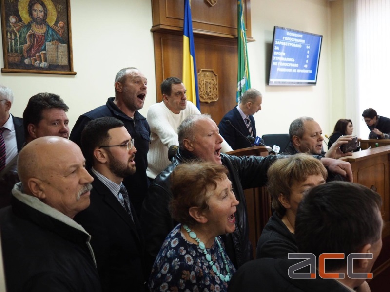 Депутати Чернівецької обласної ради не погодилися захищати Саакашвілі (ОНОВЛЕНО)