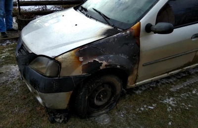 За фактом підпалу автівки заступника мера Сторожинця відкрили кримінальне провадження
