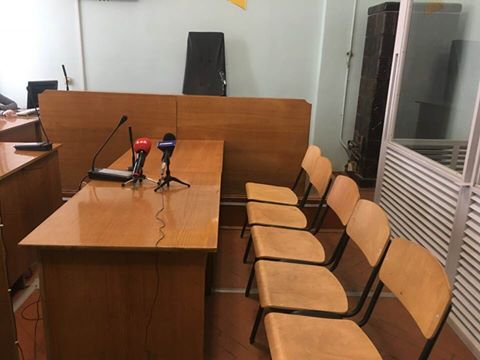 Депутат від 'Рідного міста' Білик проігнорував судове слухання  у справі підкупу виборців, яка вперше в Україні дісталася суду
