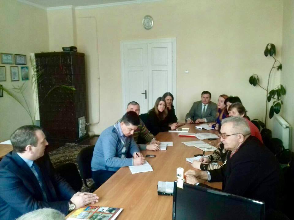 Іван Рибак приєднався до «Великої Української Ходи» та зустрівся з директорами навчальних закладів Вижницької міської ОТГ