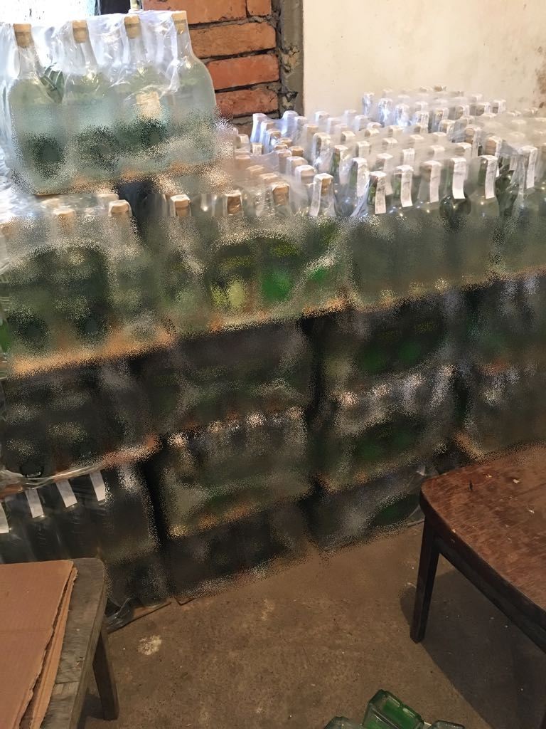 На Буковині ліквідували підпільний цех із виробництва фальсифікованого алкоголю