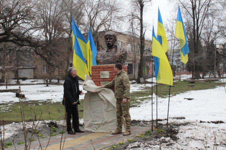 Відкриттям пам’ятника Тарасу Шевченку в Запоріжжі «Золоті Леви Чорної Сотні» відзначили день народження провідника