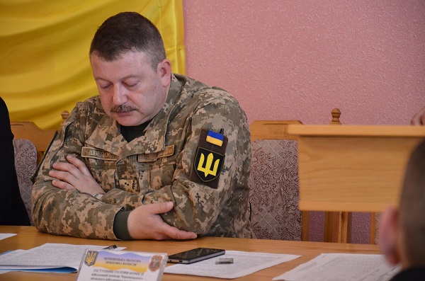 До лав Збройних сил України найбільше йдуть в Кіцманському районі