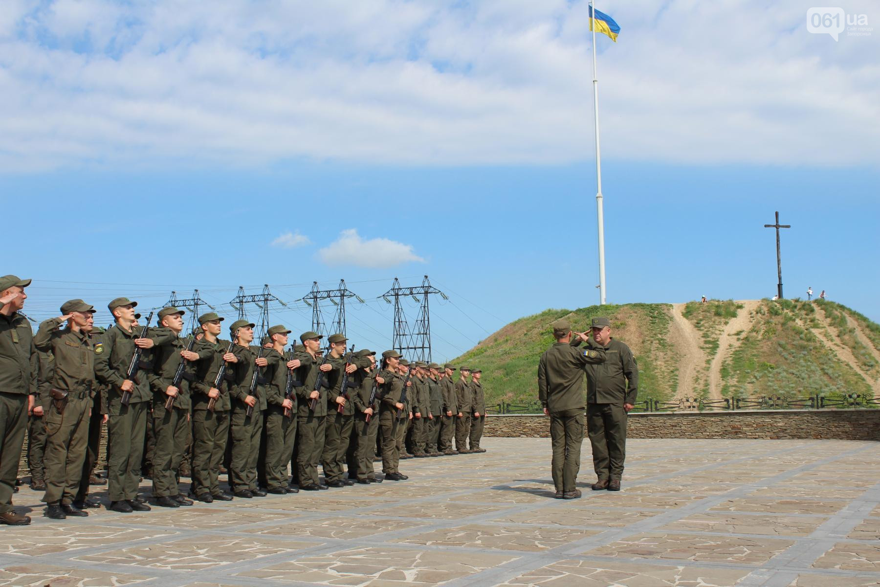 Гвардійці з Чернівецької і Запорізької областей присягнули українському народу на легендарній Хортиці