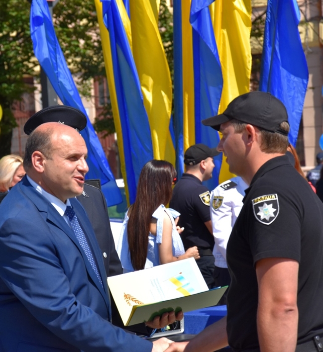 Іван Мунтян: Буковинські поліцейські здобули повагу та виправдали довіру громади