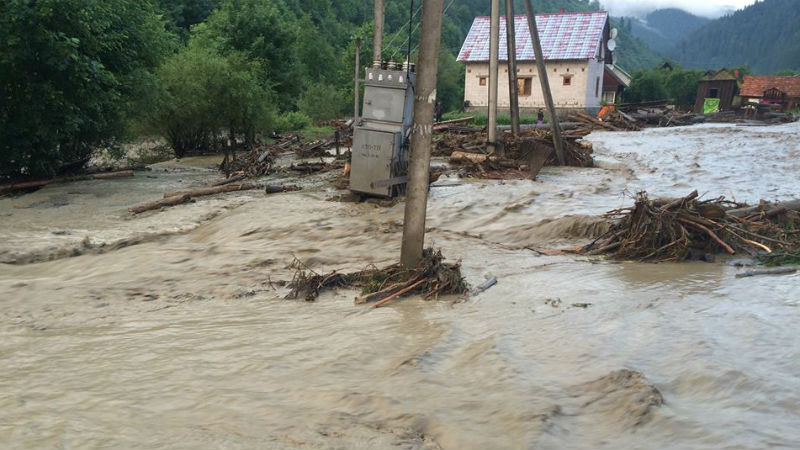 Заплави сіл Розтоки, Припруття, Зелений Гай, автодорожній міст Новоселиця-Герца сьогодні може затопити 