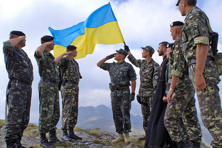 Парламент зробив крок до затвердження військового вітання Слава Україні!