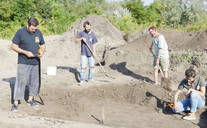 На Сокирянщині археологи розкопали трипільське поселення і тисячолітню керамічну майстерню 