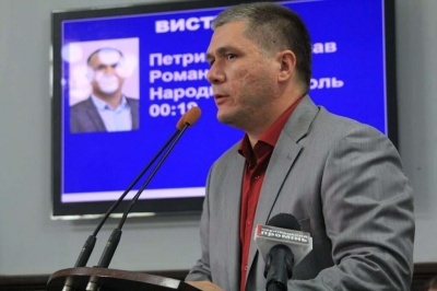 У Чернівецькій міськраді відповіли на е-петицію про «захоплення депутатом Петришиним парку Шевченка»