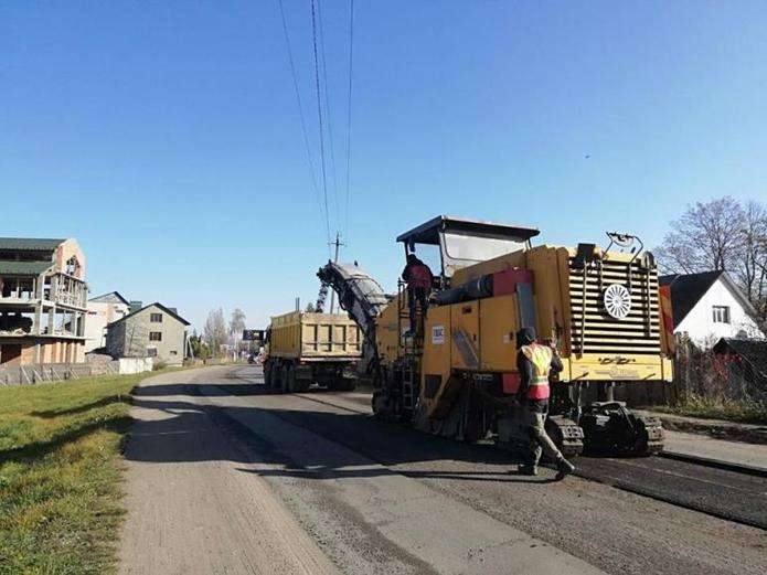 Рибак розповів скільки сил, здоров’я і терпіння коштувало домогтися ремонту дороги  Усть-Путила – Путила
