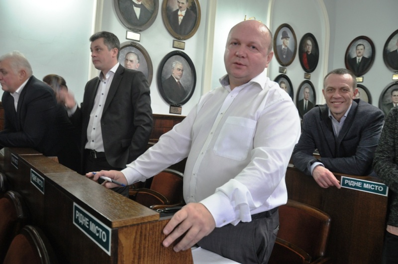 У Чернівцях міськрада виділила 1 млн грн податківцям, з якими судиться Продан