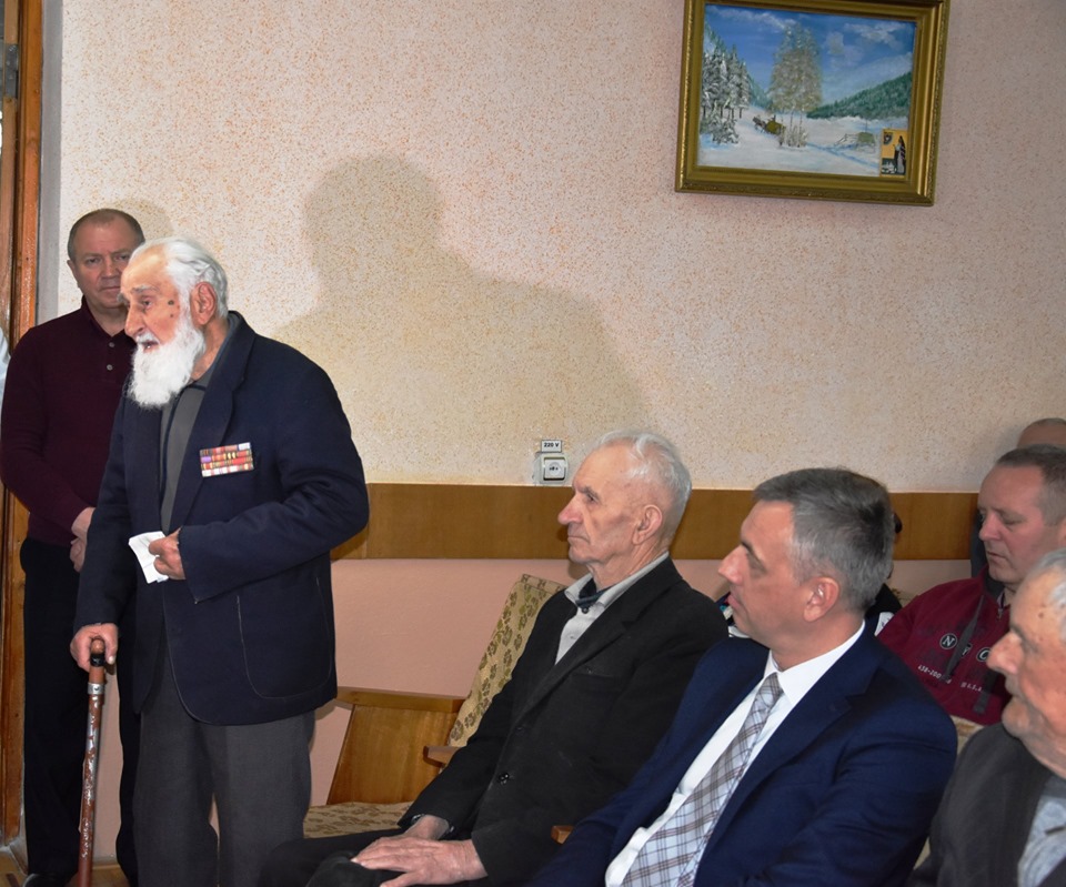 Іван Мунтян відвідав ветеранів війни, які проходять лікування в обласному госпіталі інвалідів війни