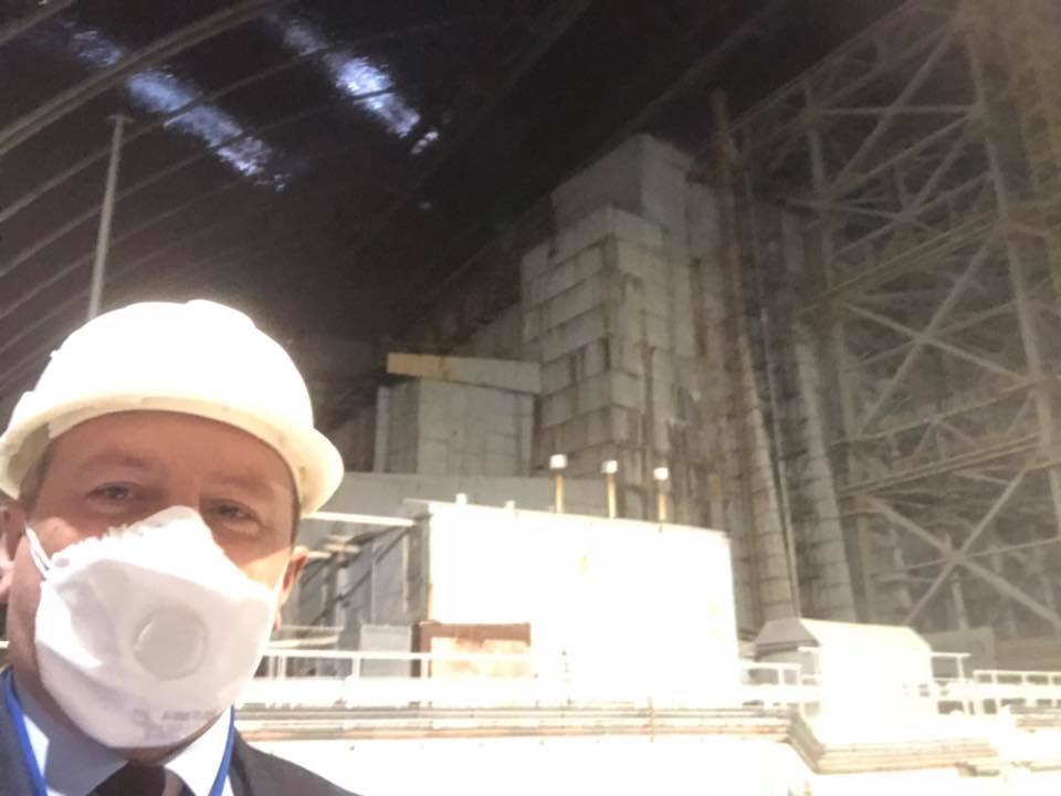 Чорнобильській АЕС офіційно передали новий саркофаг за 1,5 млрд євро, який сто років захищатиме від випромінювання, - Іван Рибак
