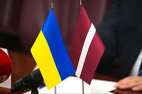 Представники ділових кіл Латвії вдруге відвідали Буковину 