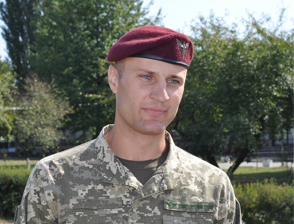  'Не бачу сенсу відмовлятися від служби': строковик-десантник з Чернівців розповів, чому обрав військову службу 